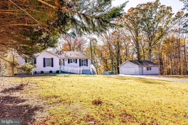 103 HIDDEN LAKE DR, Montross, VA 22520