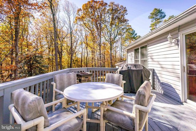 103 HIDDEN LAKE DR, Montross, VA 22520