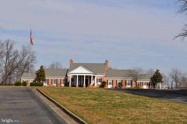 103 HIDDEN LAKE DR, Montross, VA 22520