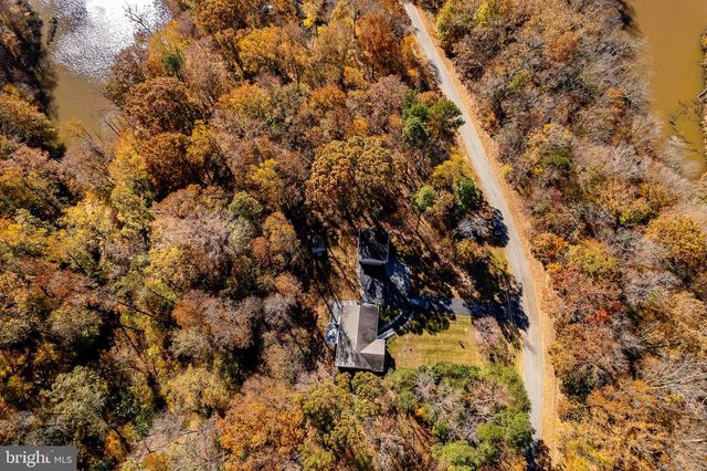 103 HIDDEN LAKE DR, Montross, VA 22520