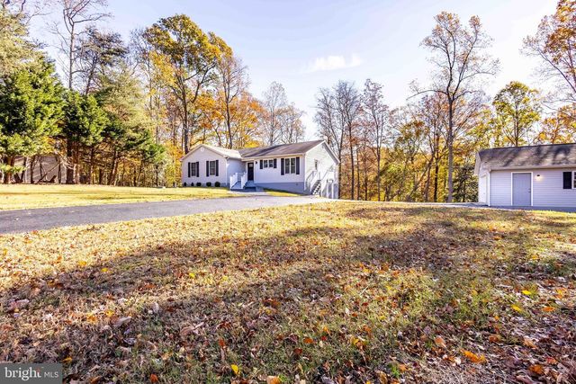 103 HIDDEN LAKE DR, Montross, VA 22520