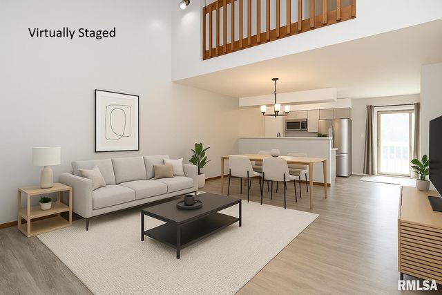 2112 35th St Apt 7, Rock Island, IL 61201