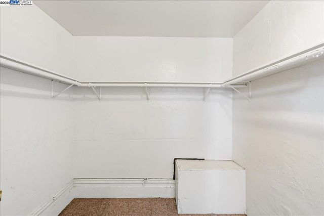 856 21St St, Oakland, CA 94607