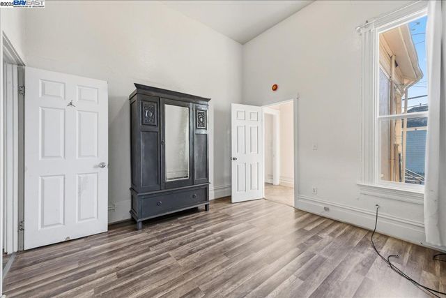 856 21St St, Oakland, CA 94607