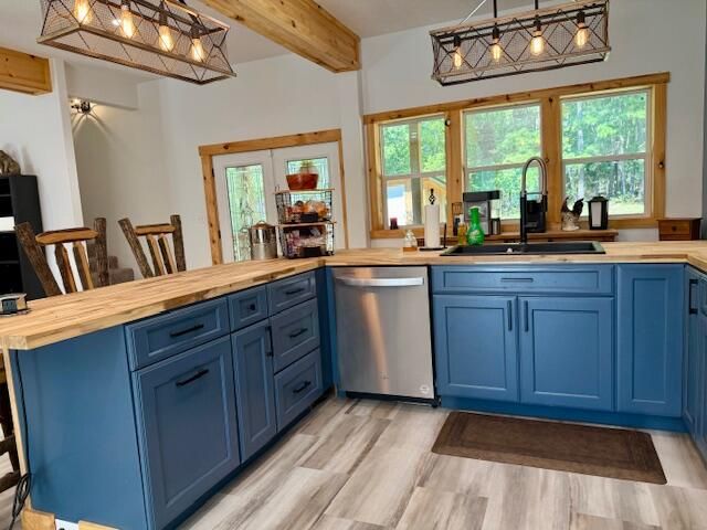 16444 Freedom Road, Willow Springs, MO 65793