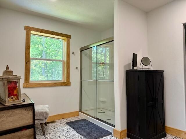 16444 Freedom Road, Willow Springs, MO 65793