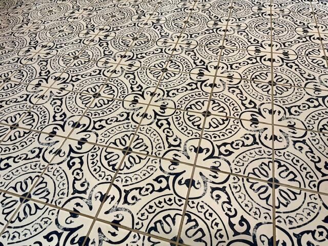 16444 Freedom Road, Willow Springs, MO 65793