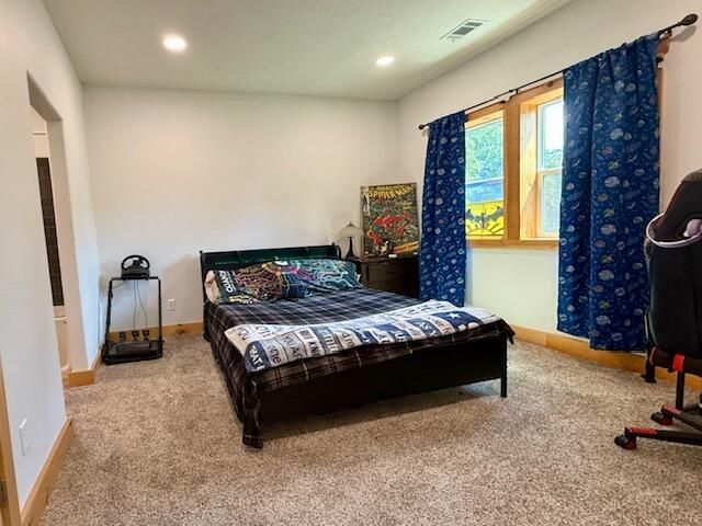 16444 Freedom Road, Willow Springs, MO 65793