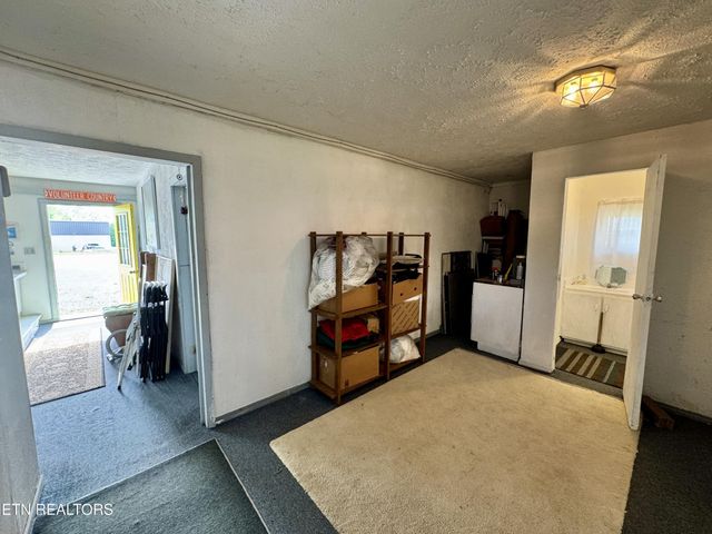 4529 Highway 127 North, Crossville, TN 38571