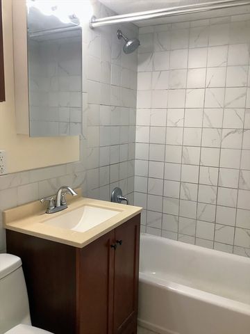 1105 Lexington Street 9, Waltham, MA 02452
