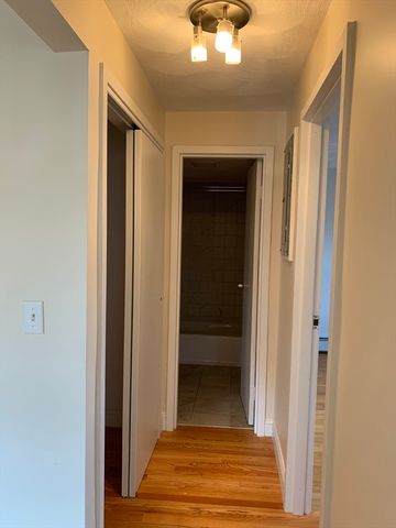 1105 Lexington Street 9, Waltham, MA 02452