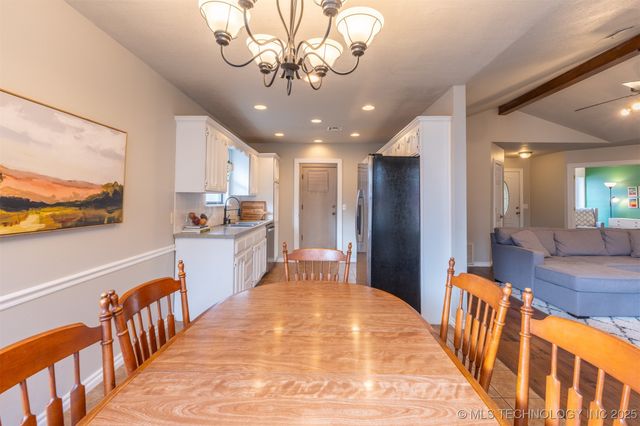 4001 S Narcissus Avenue, Broken Arrow, OK 74011