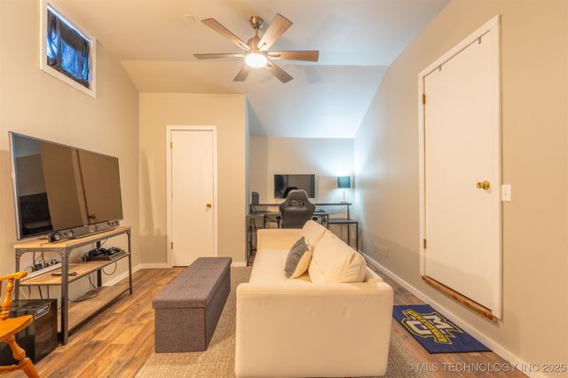 4001 S Narcissus Avenue, Broken Arrow, OK 74011