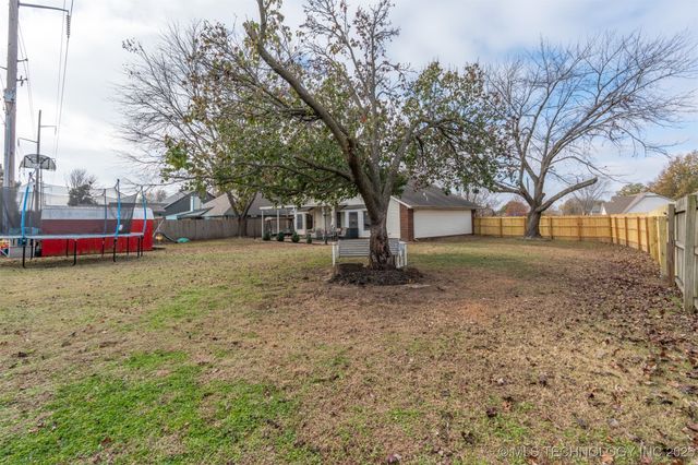 4001 S Narcissus Avenue, Broken Arrow, OK 74011