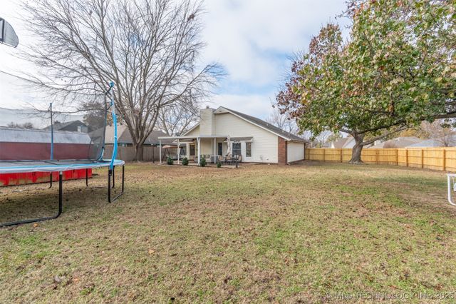 4001 S Narcissus Avenue, Broken Arrow, OK 74011