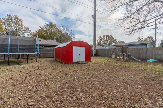 4001 S Narcissus Avenue, Broken Arrow, OK 74011