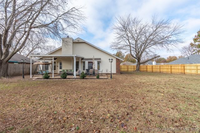 4001 S Narcissus Avenue, Broken Arrow, OK 74011