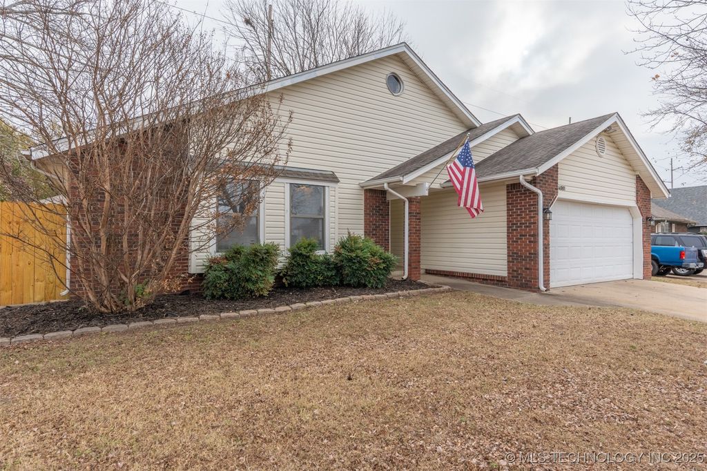 4001 S Narcissus Avenue, Broken Arrow, OK 74011