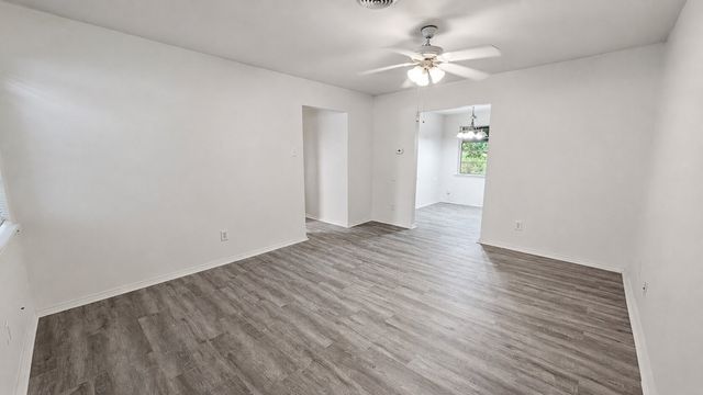 4805 Mistletoe Way, Mesquite, TX 75150