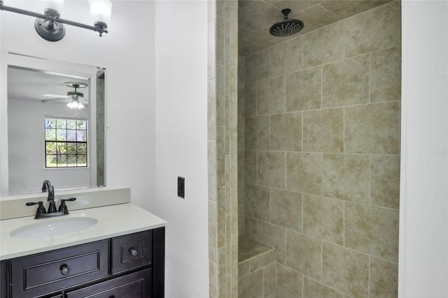 1633 FM-3136, Cleburne, TX 76031