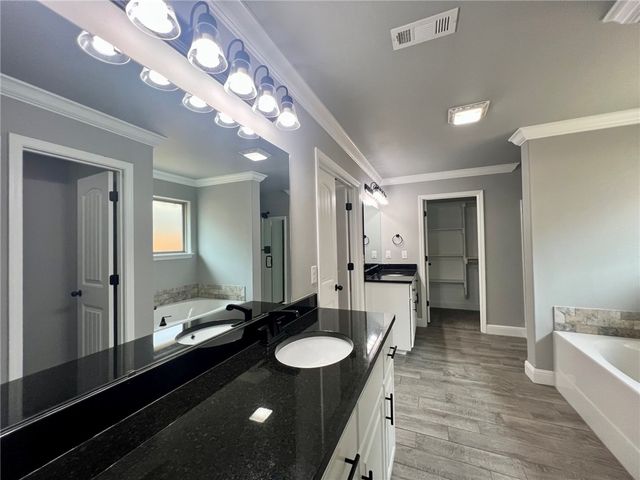 2350 Cameo Lane, Bentonville, AR 72712