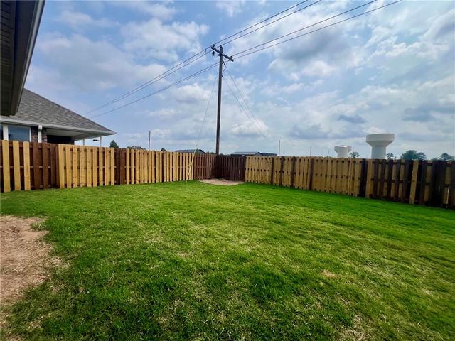 2350 Cameo Lane, Bentonville, AR 72712