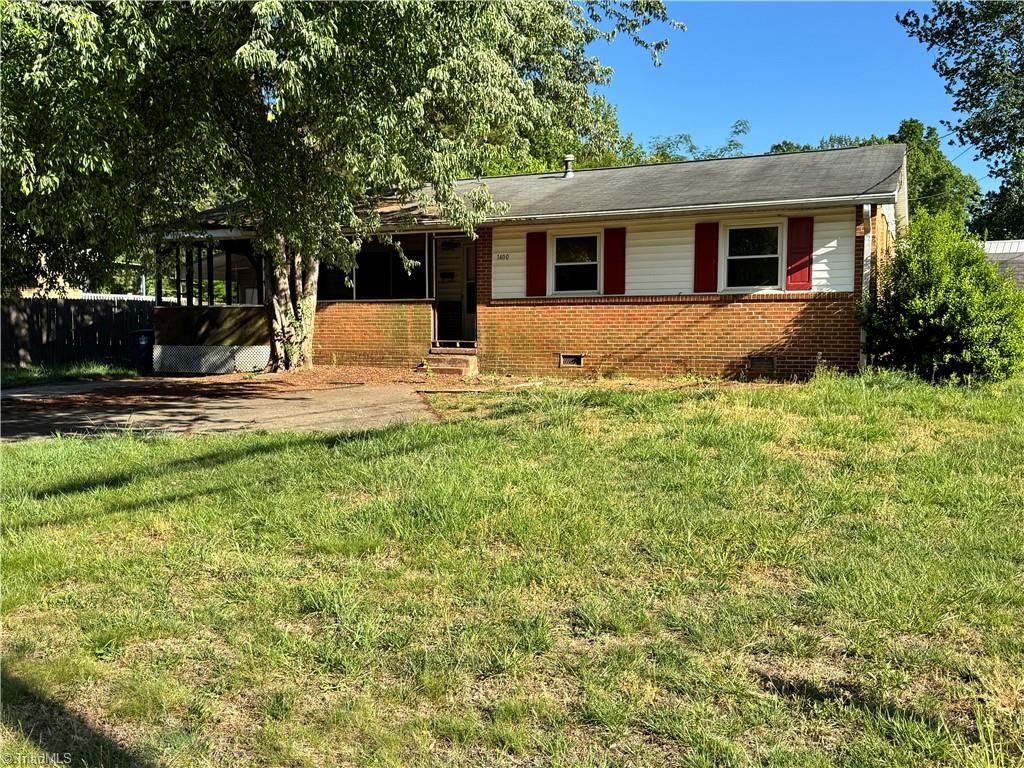 1400 Sedgefield Drive, Winston-salem, NC 27107