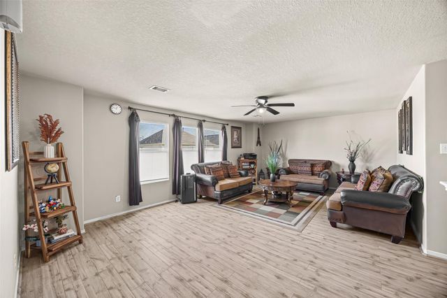 11750 Abby Ridge Way, Houston, TX 77044