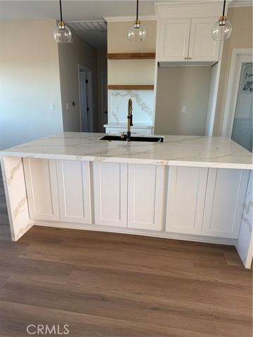 6610 Rancho Road, Phelan, CA 92371