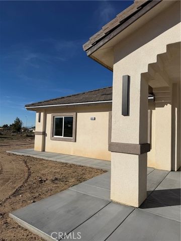 6610 Rancho Road, Phelan, CA 92371