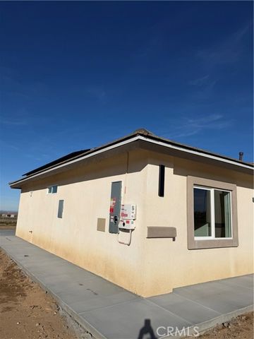 6610 Rancho Road, Phelan, CA 92371