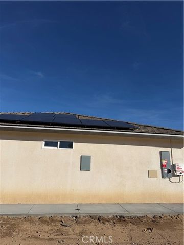 6610 Rancho Road, Phelan, CA 92371