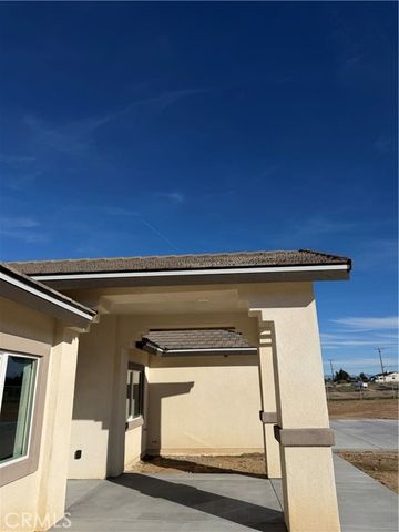 6610 Rancho Road, Phelan, CA 92371