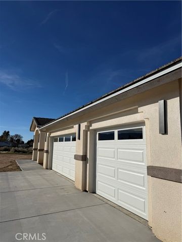 6610 Rancho Road, Phelan, CA 92371