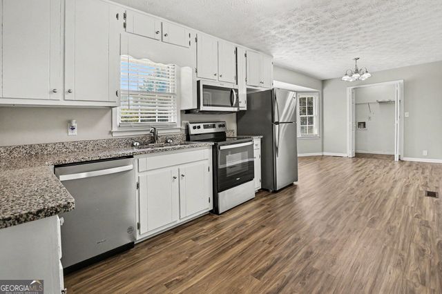 50 Freestone Drive, Newnan, GA 30265