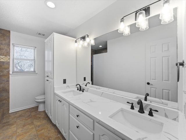 19901 S Highway 281, Lipan, TX 76462