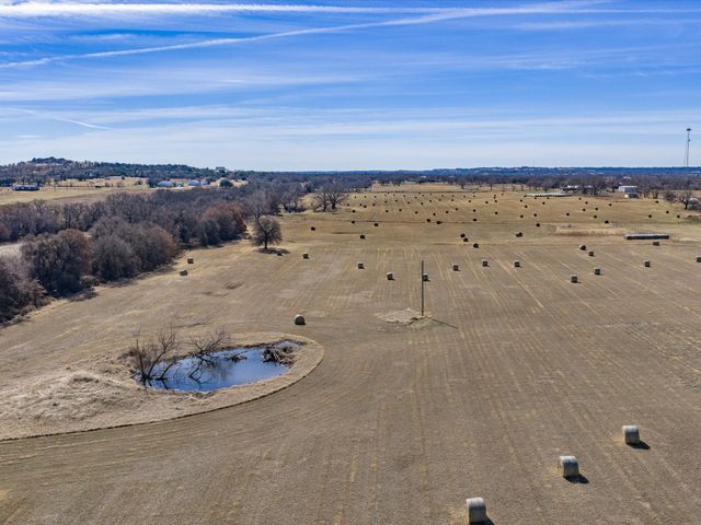 19901 S Highway 281, Lipan, TX 76462