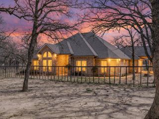 19901 S Highway 281, Lipan, TX 76462