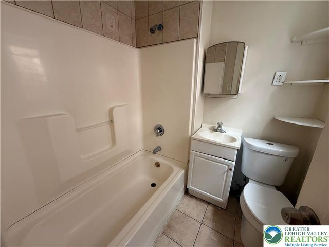 305 North 2nd Street 1, Allentown City, PA 18102
