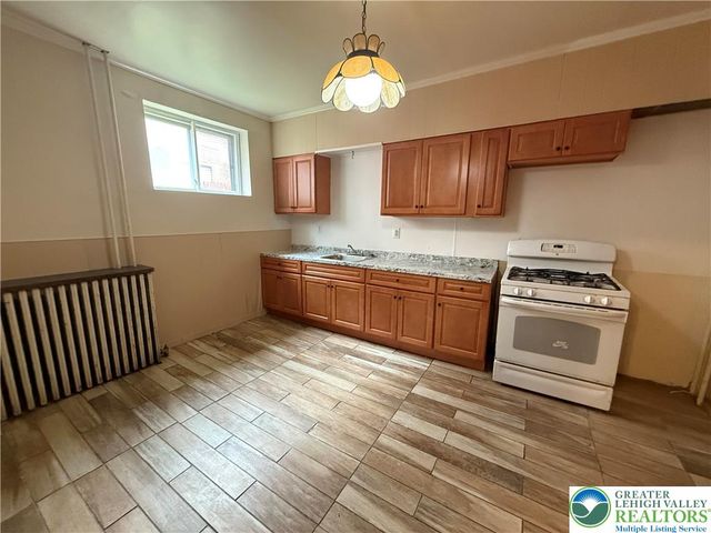 305 North 2nd Street 1, Allentown City, PA 18102