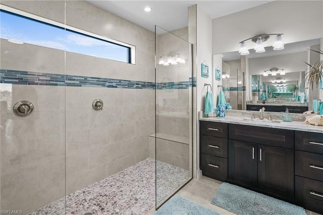 3726 NW 42nd PL, Cape Coral, FL 33993