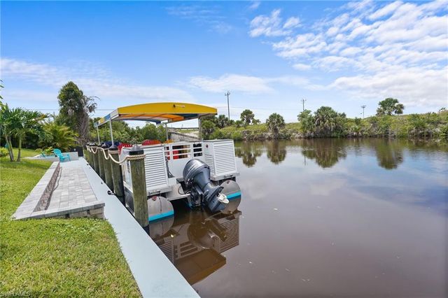 3726 NW 42nd PL, Cape Coral, FL 33993