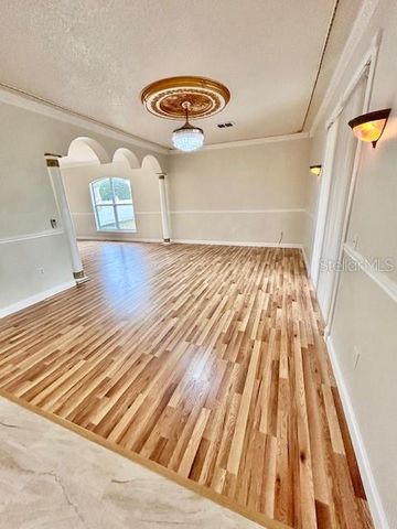 16041 LAGOON DRIVE, Clermont, FL 34711