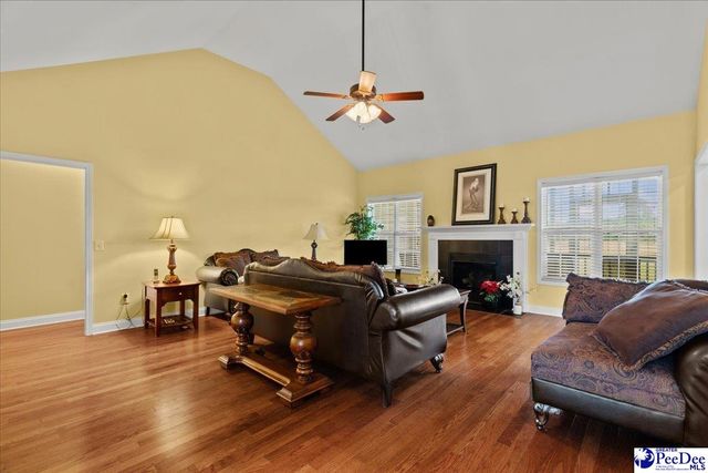 2818 Gray Dr, Darlington, SC 29532