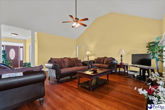 2818 Gray Dr, Darlington, SC 29532