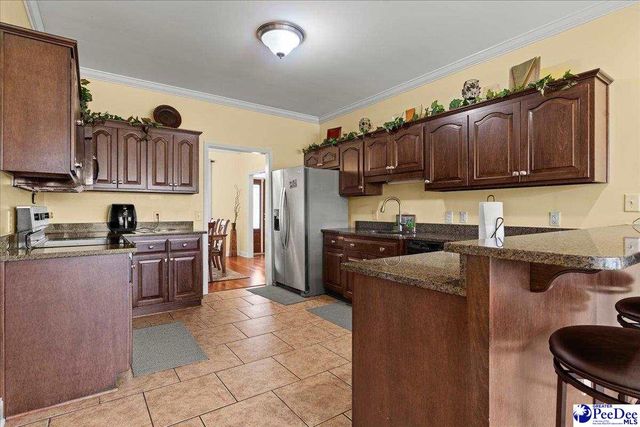 2818 Gray Dr, Darlington, SC 29532