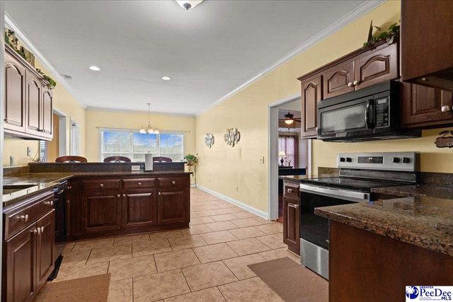 2818 Gray Dr, Darlington, SC 29532