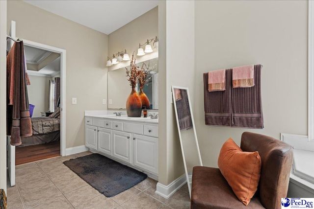 2818 Gray Dr, Darlington, SC 29532
