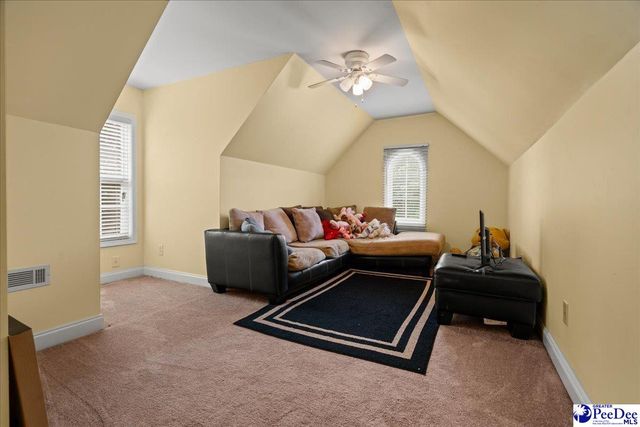 2818 Gray Dr, Darlington, SC 29532