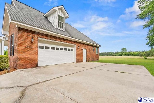 2818 Gray Dr, Darlington, SC 29532